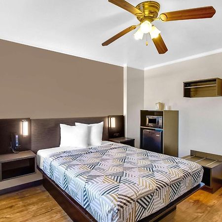 Motel 6-Front Royal, Va Екстер'єр фото