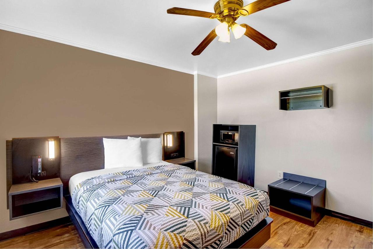 Motel 6-Front Royal, Va Екстер'єр фото